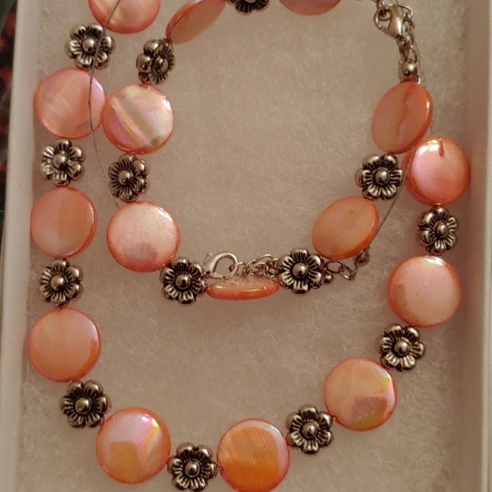 Handmade Necklace & Bracelet SET Glass Iridescent Flat Pink beads flower spacers